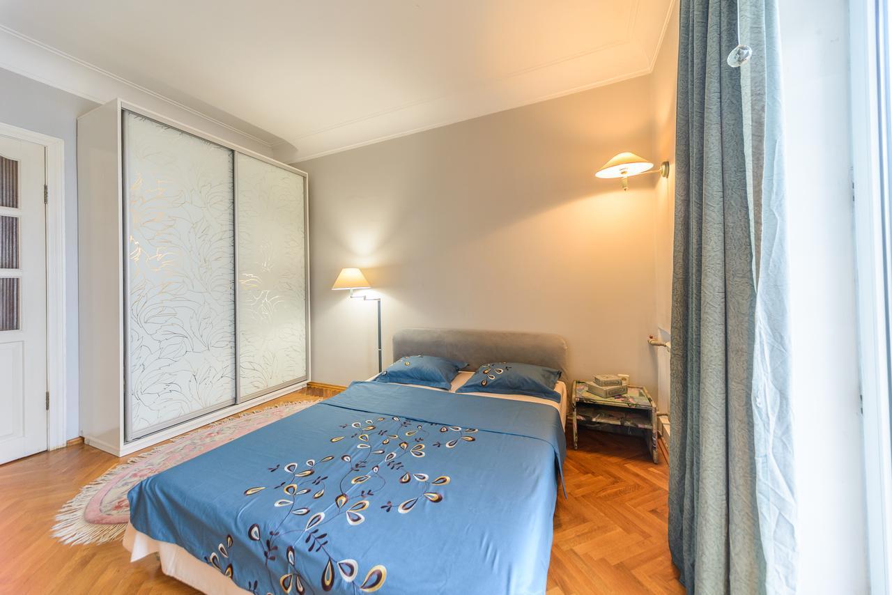 Apartment Near Olympic Stadium Kyiv Exterior foto