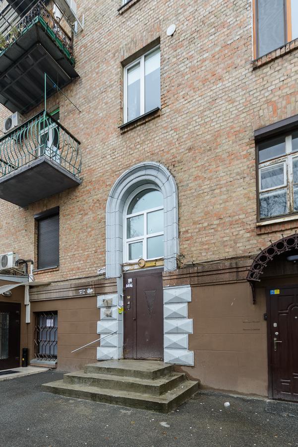 Apartment Near Olympic Stadium Kyiv Exterior foto